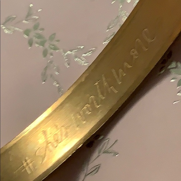 livefashionable.com Jewelry - Brass cuff bracelet